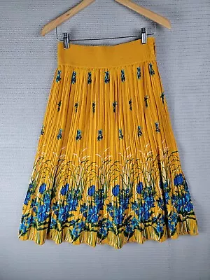 Metrowear Skirt Size Medium Pleated Stretch Polyester Floral • $12.87