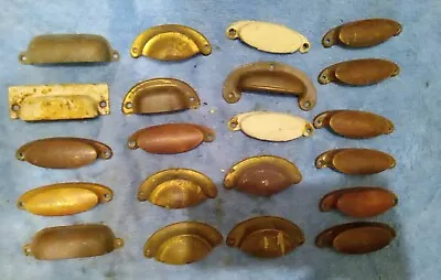 Lot Of 21 Vintage Reclaimed Salvaged Cup Pulls Drawer Handles Antique Furniture  • $60