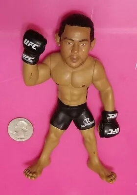 2010 UFC Ultimate Collector Figure Series - Benson Henderson UFC Round 5 Zuffa • $13.99