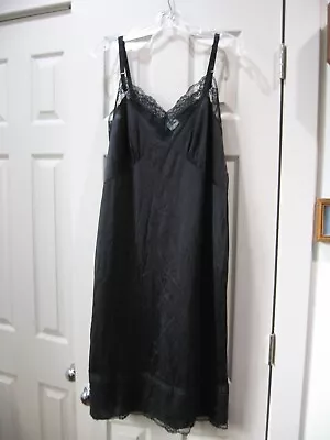 Vintage Black Full Slip Size 42 Lace Hem And Bodice • $12.50