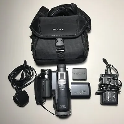 Sony DCR-HC1000E PAL MINI DV 3CCD Camcorder + Charger Battery Sony Bag VGC • £105