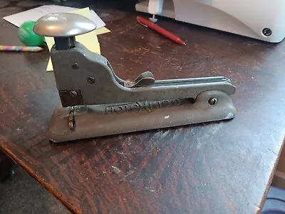 Vintage 1918 Hotchkiss Desktop Stapler Model 5 Metal Norwalk Conn USA Antique • $12.50