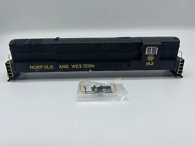 Atlas HO Trainmaster Deco Body Only Norfolk & Western HOTMPH1BNW162 • $45