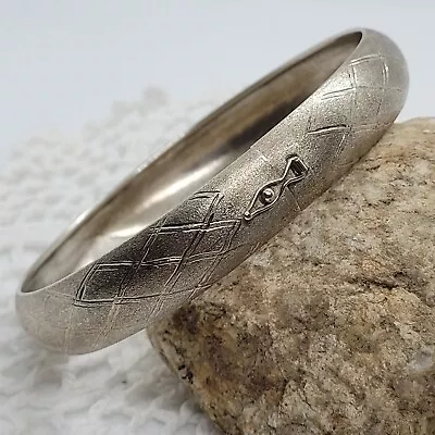 Vintage Sterling Etched Bracelet Italy Modernist Diamond Pattern Safety Catch • $34.99