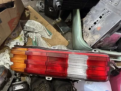 1977-1985 Mercedes-benz W123 Driver Left Taillight 230e 240d 300d 1238201164l • $89.98