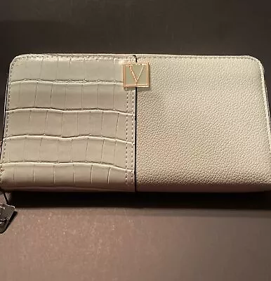 NEW! Victoria's Secret  Zip Around Faux Leather Palm Croc Wallet/ A Great Gift ! • $31.20