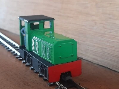£84.99 • Buy GREEN OO9 009 Diema DS60 Style Diesel Locomotive Shunter On New KATO 109 Chassis