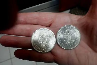 1947 And 1948 Cuauhtemoc Cinco Pesos Silver Coin Set Mexico • $83