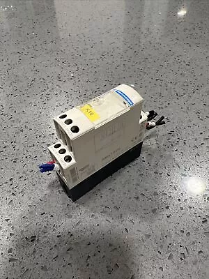 Used Telemecanique/Schneider RM4TG20 Voltage Monitoring Relay 8A/250V Free Ship • $69.99