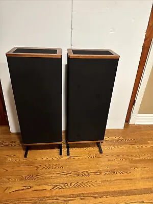 Vandersteen Model 2 Floor Speaker Set With Stands • $850