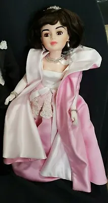 Madame Alexander 21  Opera Gown Jacqueline Kennedy Doll • $195