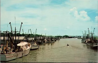 Postcard SC Mt Pleasant South Carolina; Shem Creek; Shrimp Boats In The Bay Bw • $11.95