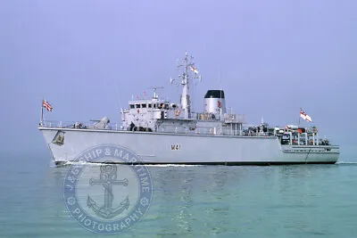 Royal Navy Hunt Class Minesweeper HMS QUORN (M41) - 6x4 (10x15) Photograph • £2.52