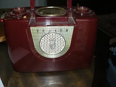 Zenith Model L406  The Voyager    Burguny Tube Working Shortwave Radio • $65