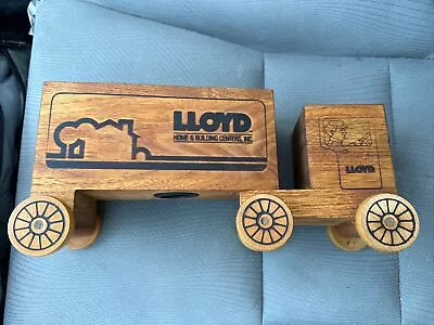 Vintage 1987 Lloyd Lumber Toy Truck Bank Home & Building Center Wood Wooden Nice • $39.99