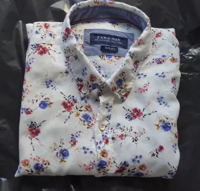 Zara Man White Floral Shirt Long Sleeved Slim Fit Lightweight Thin Cotton Medium • £17