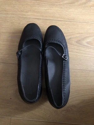 £5.95 • Buy M&S Footglove Leather Widerfit Black Smart Shoes Size 8 BNWOT 