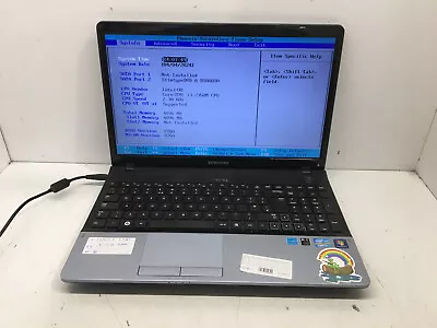 Samsung 300E Core I3-2350M 2.3 GHz 4 GB RAM 15.6  REF 113 • £10