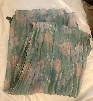 Marc Jacobs Green Floral Printed Silk Scarf • $39