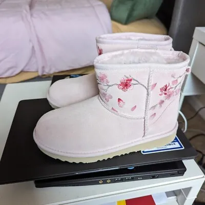 UGG Boots -  Light Pink - Kids Size 3 • $60