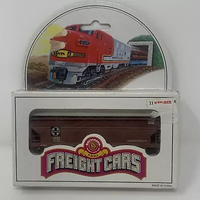 Bachmann N Scale Freight Cars Santa Fe 56’ Center Flow Hopper Car In Box 73661 • $13.23