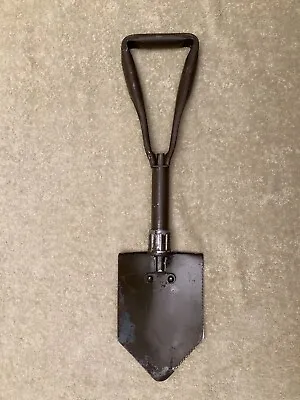 Military Style Entrenching Tool. Folding Shovel W/ D Handle. • $15