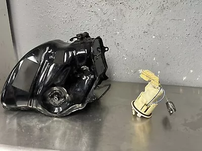 2007-2012 Honda Cbr600rr Oem Gas Tank Fuel Cell Petrol W/ Fuel Pump Assembly • $399.95