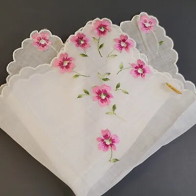 Vintage Hankerchief Pink & White Floral Embroidered Scalloped Edges  • $9.99