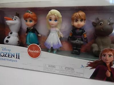 NEW FAVOURITE FROZEN PEOPLE PLUS Little Anna Characters Collection  • $32