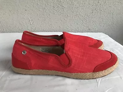 EUC UGG Delizah 1002886 Women's US 8.5 Red Slip On Casual Loafers Flats Shoes B • $35