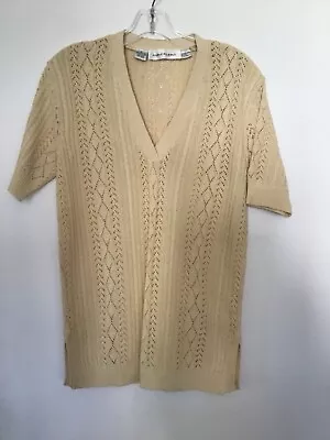 Vintage Women's Anne Klien Ii Cable Knit V-neack Short Sleeve Ivory Top Small • $42.99