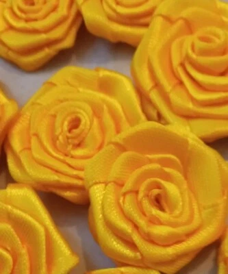 10 Satin Ribbon Rosebuds Satin Ribbon Flowers 3.5cm Yellow Scrapbook Applique • £2.99