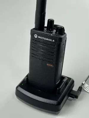 Motorola RDV5100 VHF 5 Watt 10 Channel High Power Two Way Radio & Charger Black • $199.99