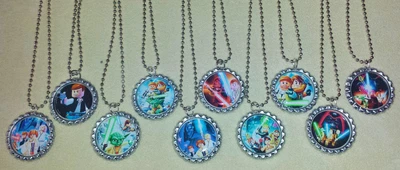 $10.50 • Buy SET OF 10  LEGO STAR WARS  FLAT BOTTLECAP NECKLACES! Party Favors