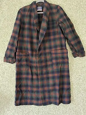 Pendleton Robe Mens Small Vintage Macduff Tartan Wool Bathrobe Long Cuffs USA • $34.99