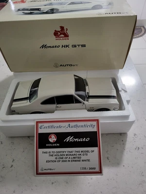 $625 • Buy 1/18 Auto Art Holden HK Monaro In Ermine White. Please Read Full Description 