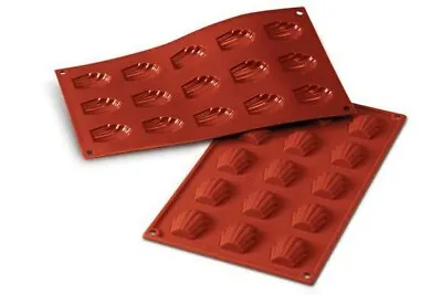 Silicone Cake Mould Small Shells 44mm X 34mm X H10mm 15 X 10ml Pieces Madeleine • £8.50