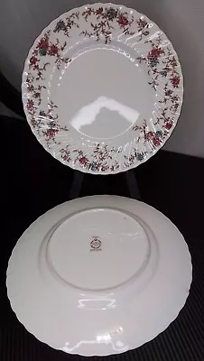 Minton Bone China Ancestral 2 Dinner Plates Wreath *1 Chipped*  (1341-B22) • $10