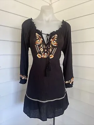 $68 • Buy ARNHEM Floral Dress Bohemian Mini Size 6 Excellent Condition!  Embroidered