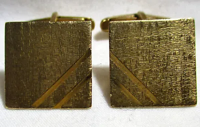9ct Yellow Gold Cufflinks With Mottled Square Faces (Hallmarked Birmingham 1994) • £199.99