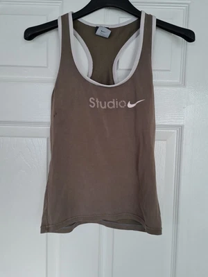 £4 • Buy Ladies Nike Studio Dance/Workout Brown  Vest Top. Size M