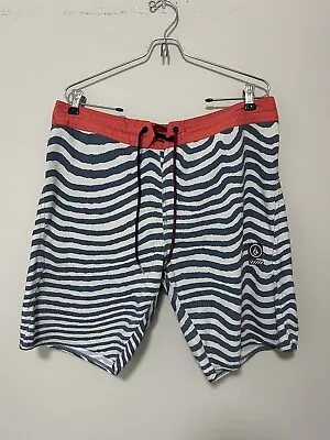 Volcom Board Shorts Men 33 Blue White Stripe  Stoneys Swim Beach Surfer Surfing • $12.37