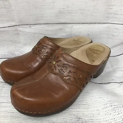 $29 • Buy Dansko Shyanne Womens Brown Leather Slip On Clog Shoes Size 37 Casual Mules