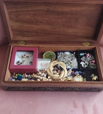 £9.99 • Buy  JEWELLERY MIXED JOB LOT.  Includes Vintage. In Jewellery Box