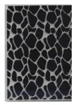 Embossing Folder - 6  X 4  -  GIRAFFE PRINT - IRREGULAR CIRCLES - Background • £4.25