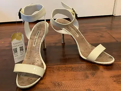 Manolo Blahnik White Patent Leather Heels W/ Cuff Size 39.5 (IT) 9.5 (US) • $101.25