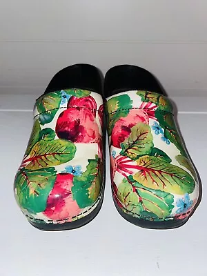 Dansko Clogs Leafy Beets Leather Size 7 US Veggies Gardner • $32.30