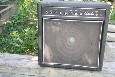 $120 • Buy Guitar Amplifier 60s