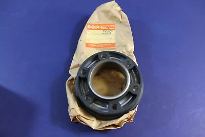 NOS Suzuki 1973-1975 TM100 TM125 RM125 REAR SPROCKET CARRIER OEM # 64610-28300 • $49.95