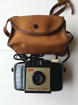 🌻 VINTAGE 1950's KODAK BROWNIE 127 FILM CAMERA WITH ORIGINAL BAG - Untested • £10